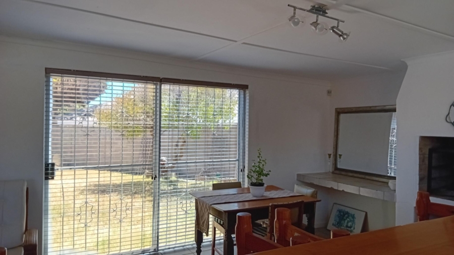 4 Bedroom Property for Sale in Parkersdorp Western Cape